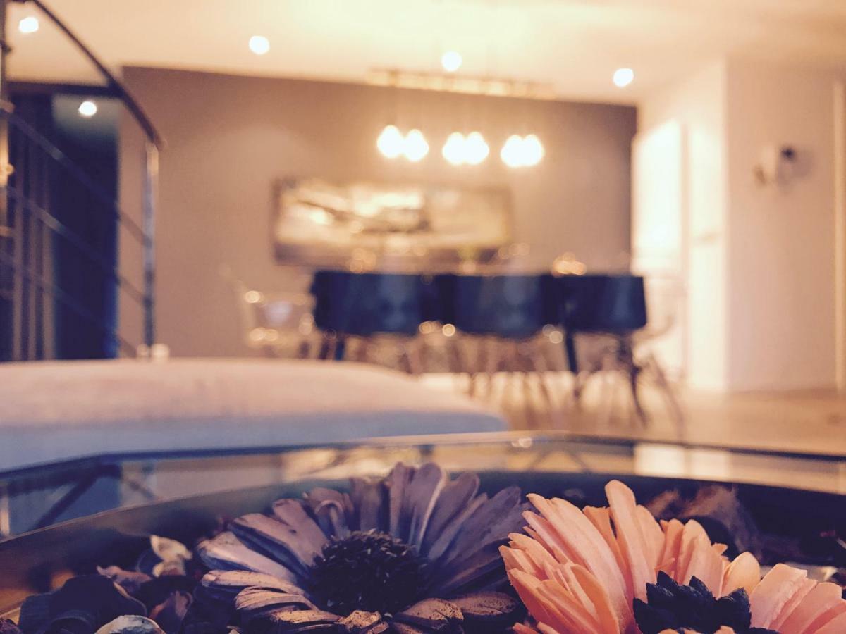 Luxury Loft Duplex Penthouse Of 190M2 & Free Parking ! Daire Brüksel Dış mekan fotoğraf